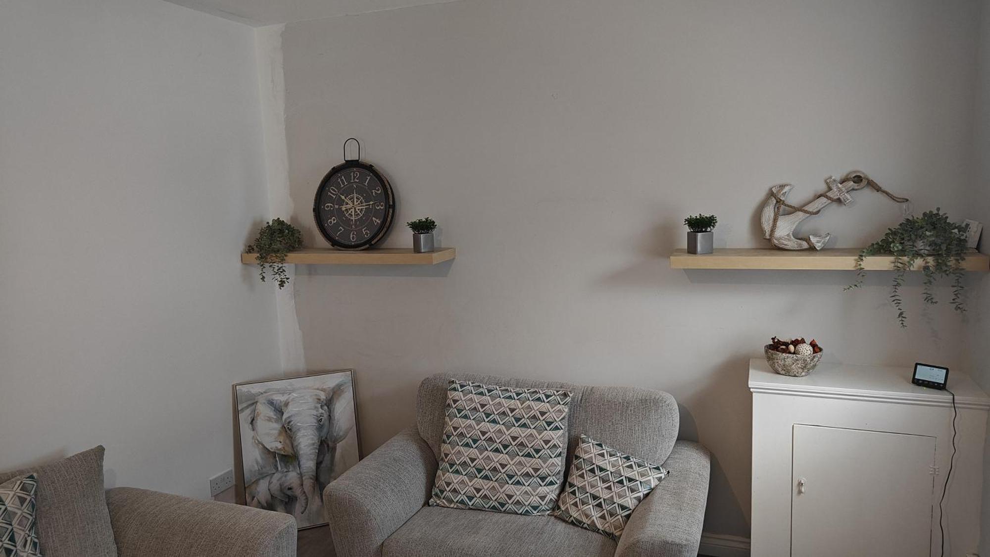 Improved Private House In Central Location 朴次茅斯 外观 照片